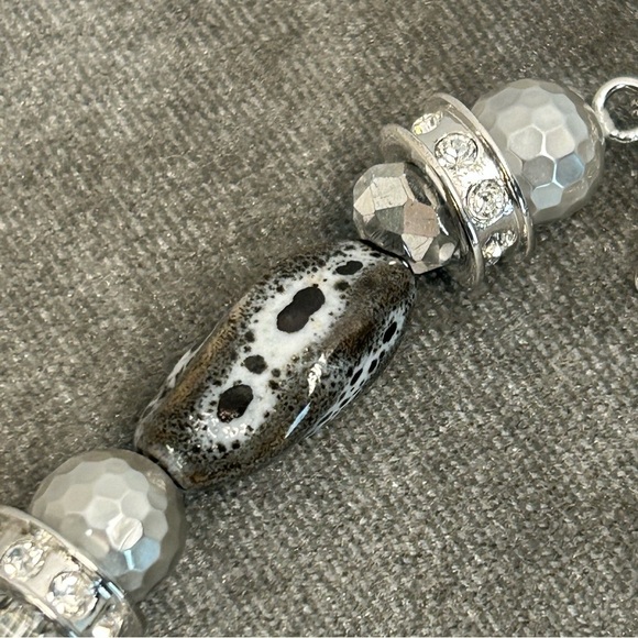 Fac Fifth Avenue Collection gray silver crystal rhinestone beaded necklace - Picture 4 of 9